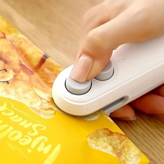 2-in-1 Mini Bag Sealer & Cutter with Magnet - Must-Have Tool for Freshness and Convenience!